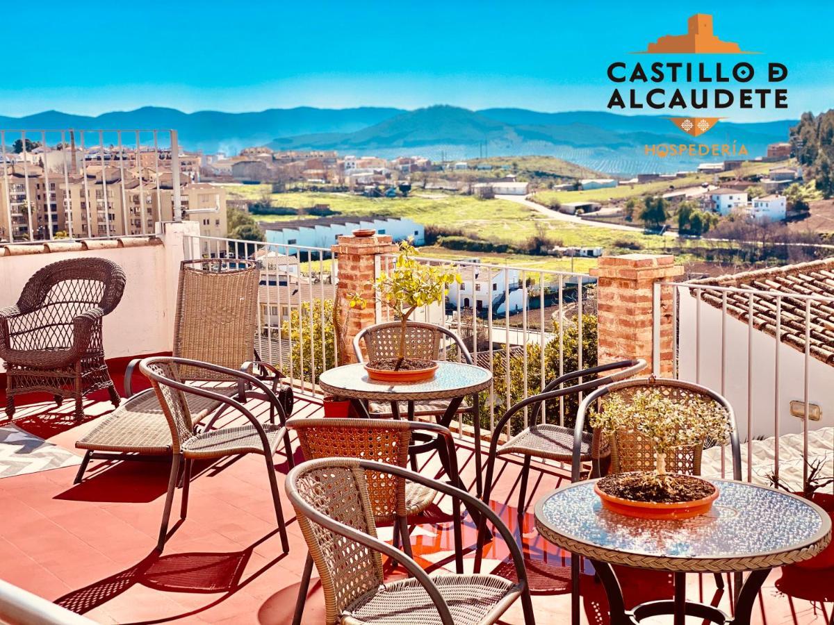 Hospederia Castillo De Alcaudete Exterior photo