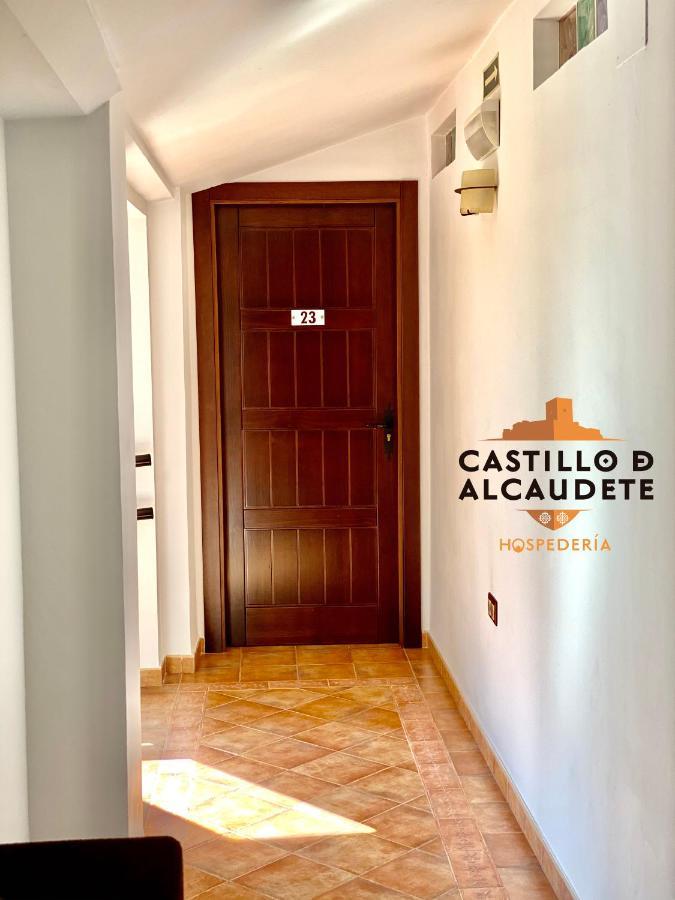 Hospederia Castillo De Alcaudete Exterior photo